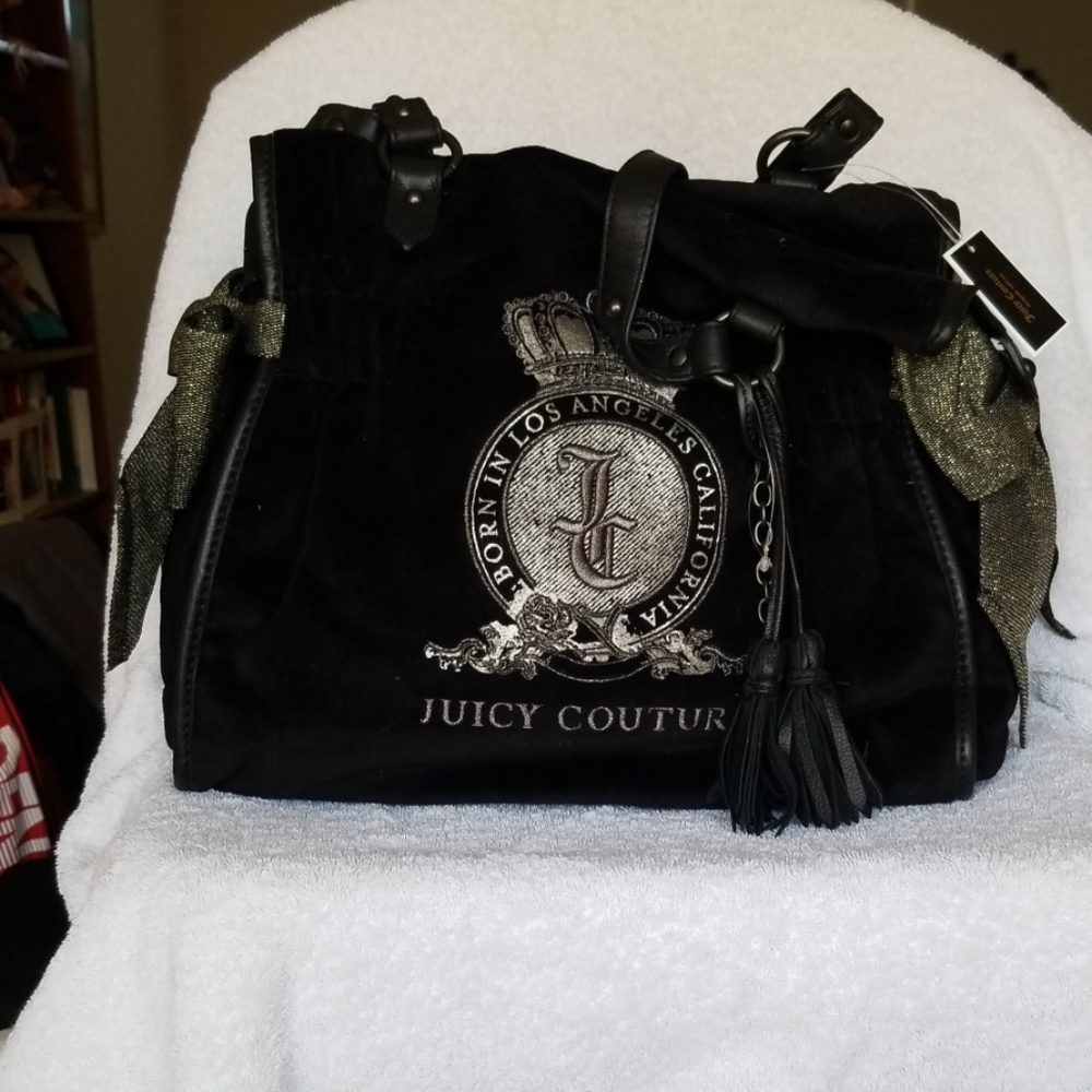 Brand new Juicy Couture over the shoulder bag